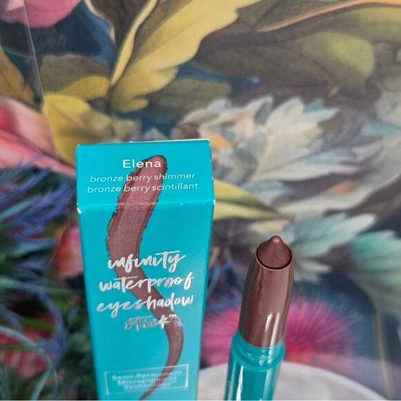 Thrive Infinity Waterproof Eyeshadow Stick - Elena Bronze Berry Shimmer NEW - Picture 4 of 10
